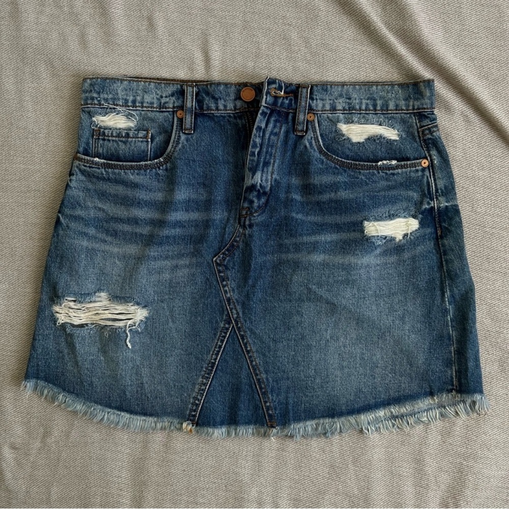Blank NYC Blue Mini Skirt Casual Distressed